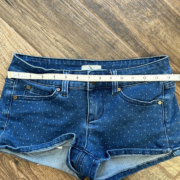Gently worn O’Neill speckled shorts - Picture 4 of 5